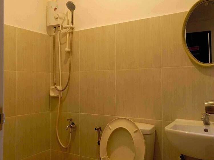 Семейный Номер, Ecoland 88 Apartelle & Suite