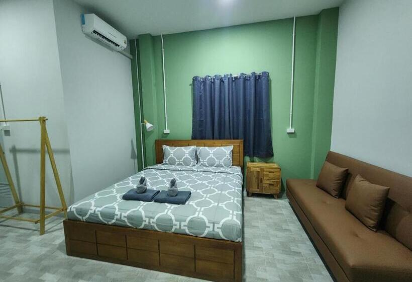 Quarto Deluxe Cama King, Up To Gu Station