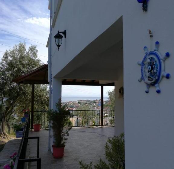 발코니가 있는 스위트, Kaymak Tepesi Tatil Evi