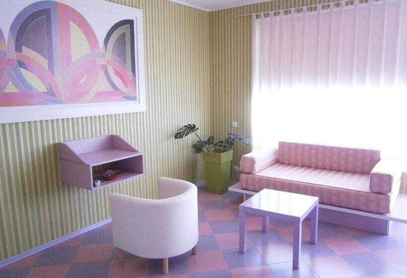 غرفة قياسية مطلّة علي البحر مزوَّدة بشُرفة, Villa Flaga