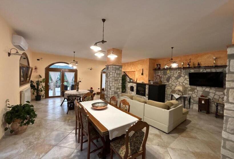 Номер Deluxe с Балконом, Casa Scirocco Pontelatone