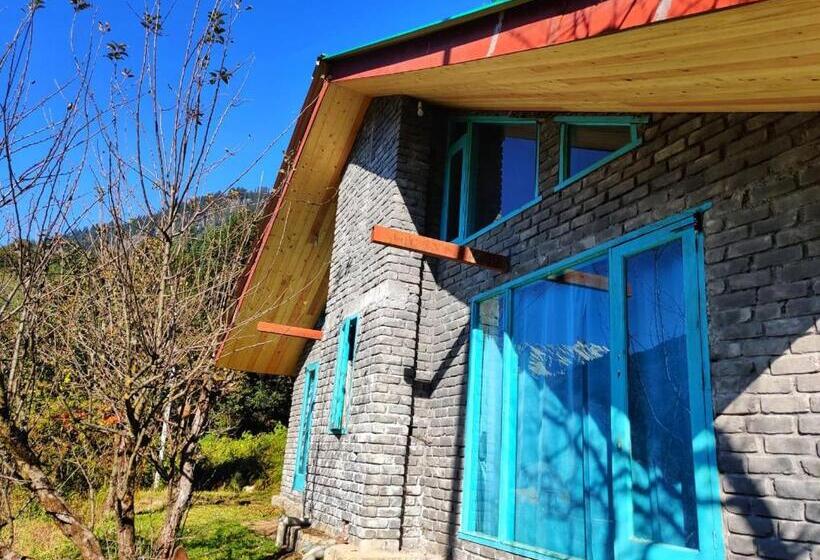 Семейный Номер, The Satvic Retreat