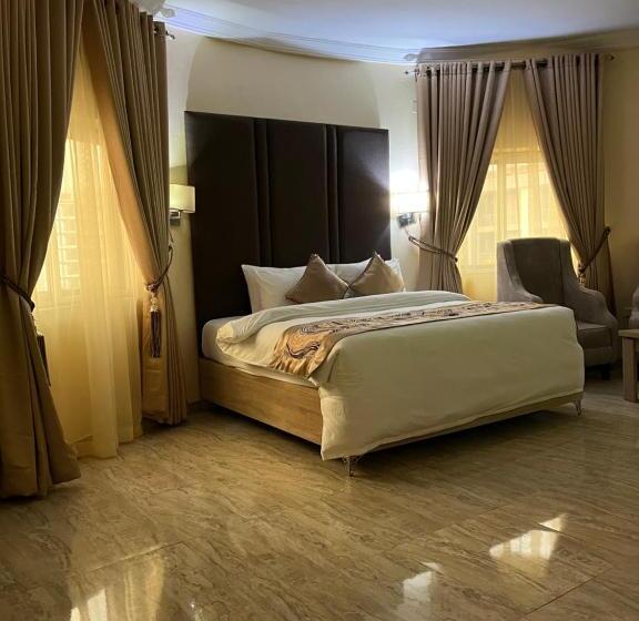 سوییت, Radiance Spring Hotels