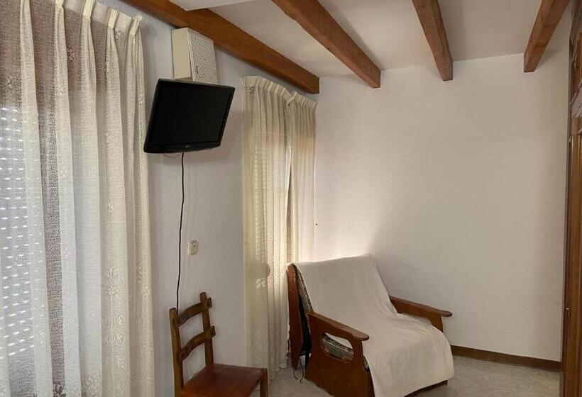 Номер Стандарт, Hostal Cholo