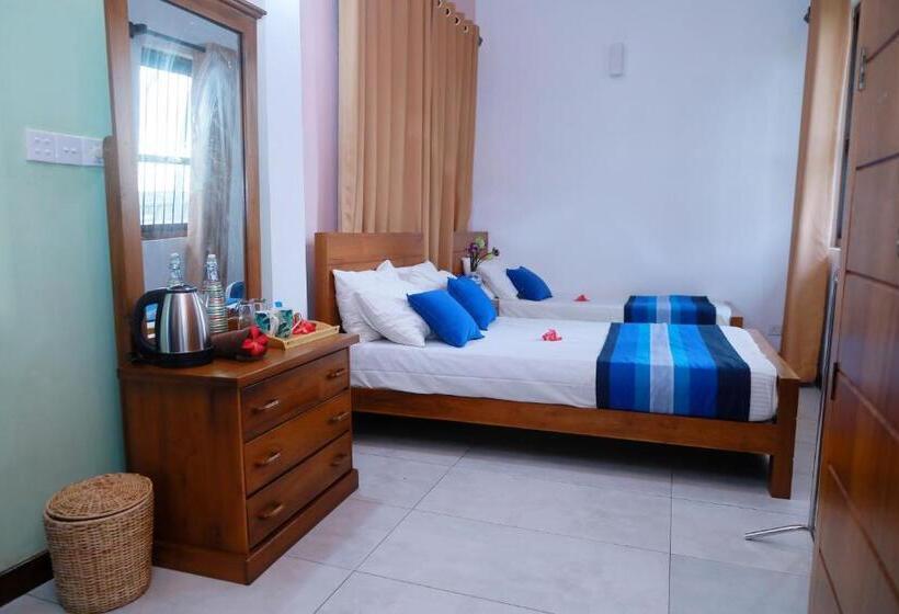 اتاق لوکس, Villa Seascape