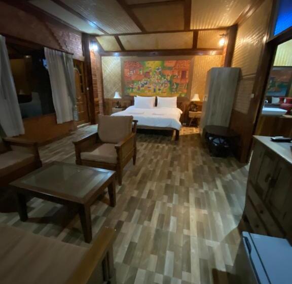 سوئیت با تخت بزرگ, Denen Resort&minizoo