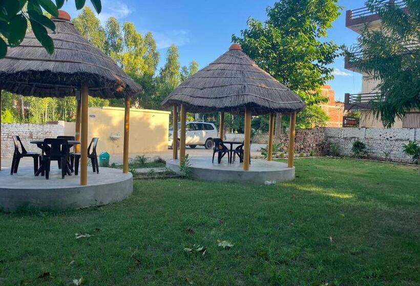 Номер Deluxe, Shree Raj Homestay Ac Room