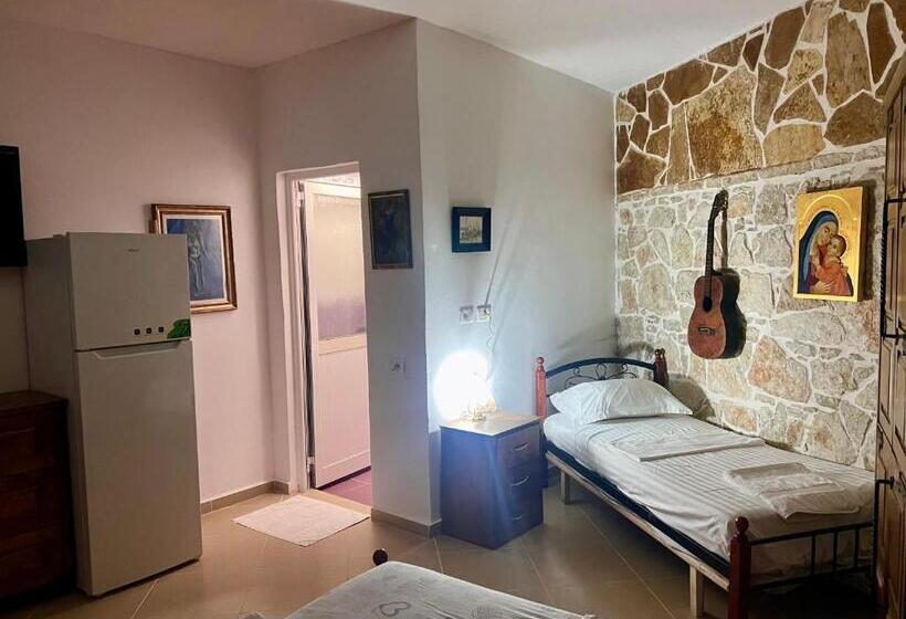 חדר סטנדרט עם טרסה, Jardin Miraculeux