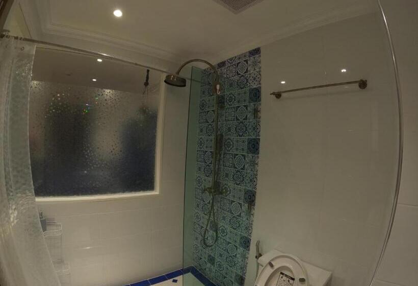 آپارتمان 1 خوابه با بالکن, Seven Sea Cote D Azure