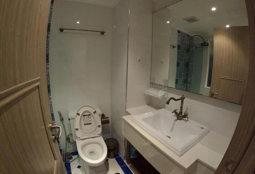 آپارتمان 1 خوابه با بالکن, Seven Sea Cote D Azure