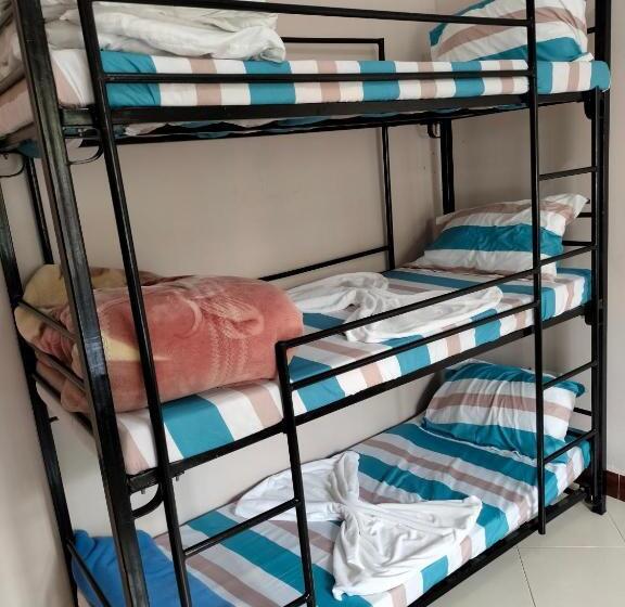 공동 객실, Visitor S Hostel