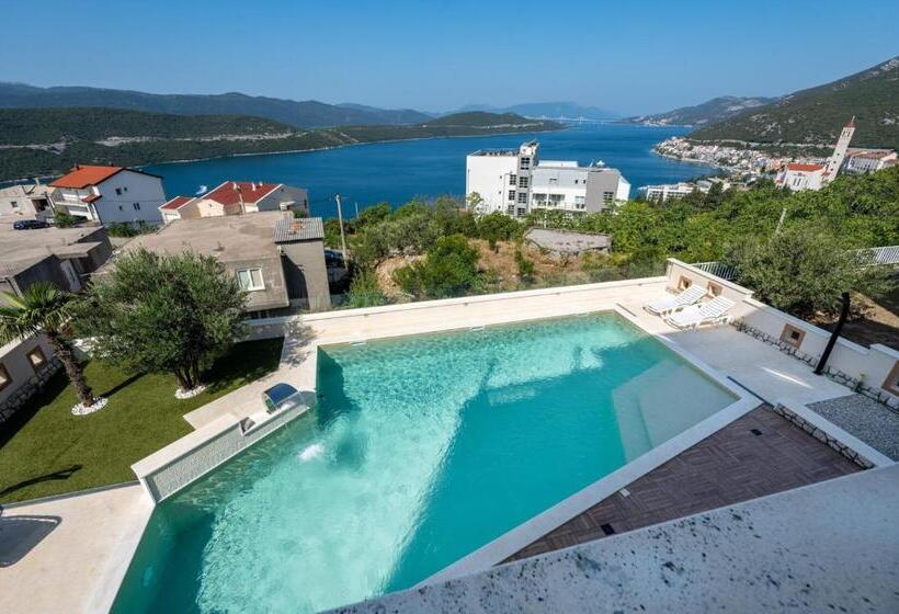 آپارتمان 1 خوابه با چشم‌انداز دریا, Apartment With Pool Sunset Cove