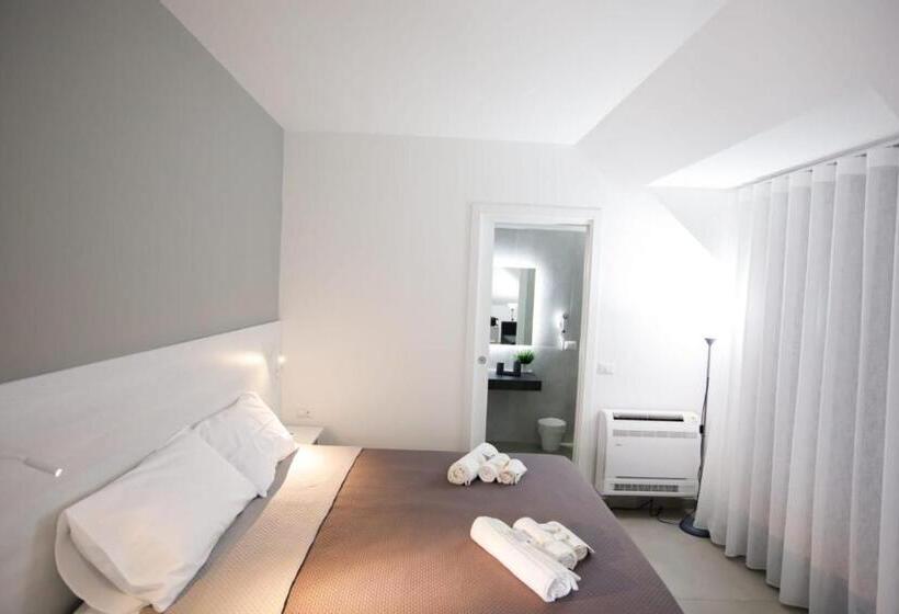 اتاق استاندارد سه نفره, B&b Civico 79
