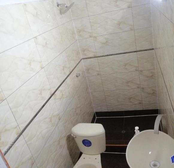 اتاق اکونومی یک تخته, Hospedaje Espaladium