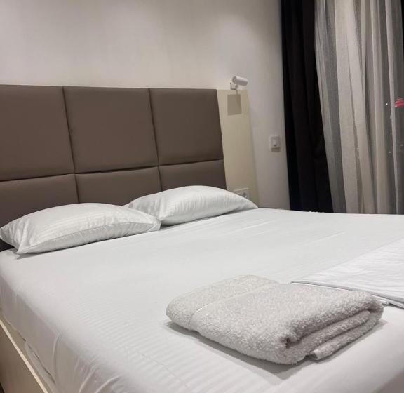 استودیوی استاندارد, Boci Rooms