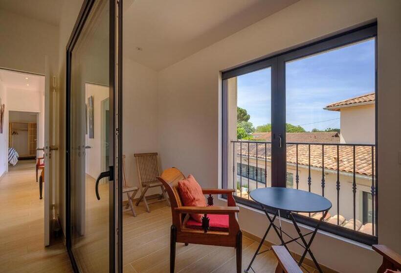 Семейный Номер Deluxe, Villa Poulpo