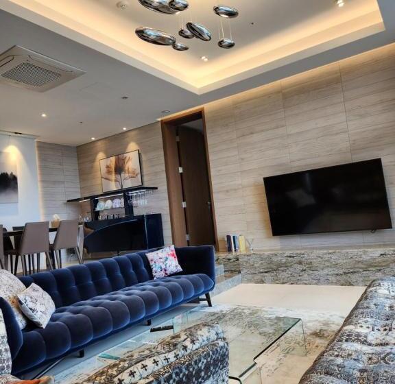 غرفة قياسية رباعية مطلة على البحر, Haeundae Beach Golf & Resort   Ocean Terrace