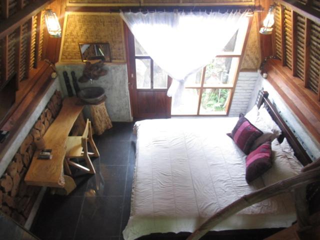 Bungalow Familiar, Bale Jukung