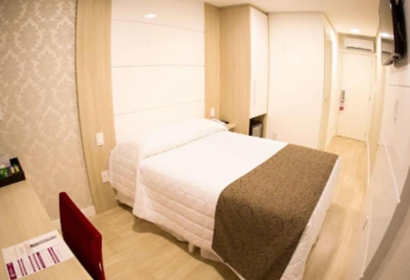 Номер Superior, Holiday & Business Hotel   Em Frente Ao Centro De Eventos E Arena Conda