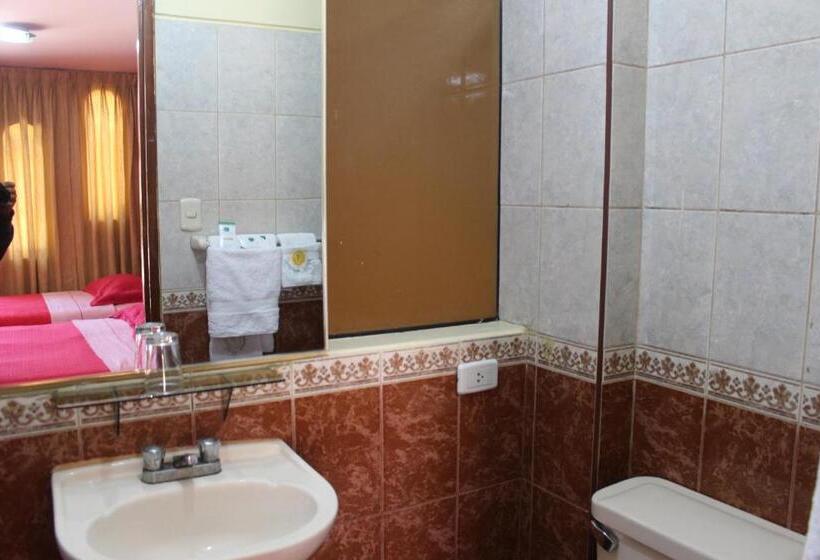 اتاق خانوادگی, Retamas