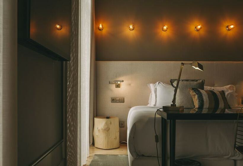 Quarto executivo, Torel Avantgarde