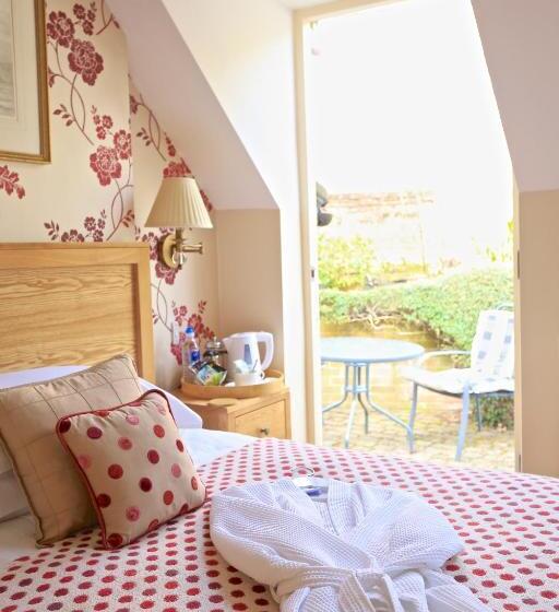 Номер Стандарт, The Library House B&b