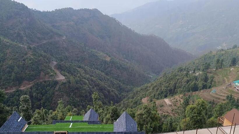 수피리어 룸, Dhanolti The Grand Resort