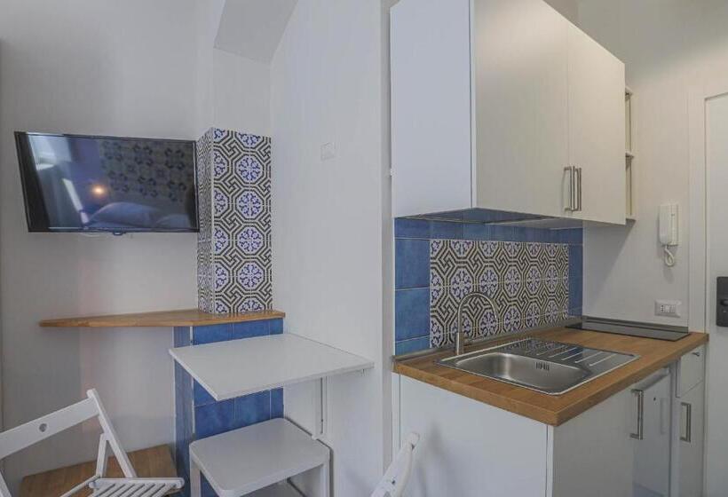 اتاق استاندارد, Amami Home