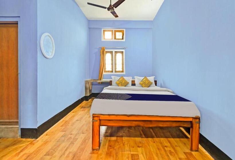 标准间, O J P Guest House