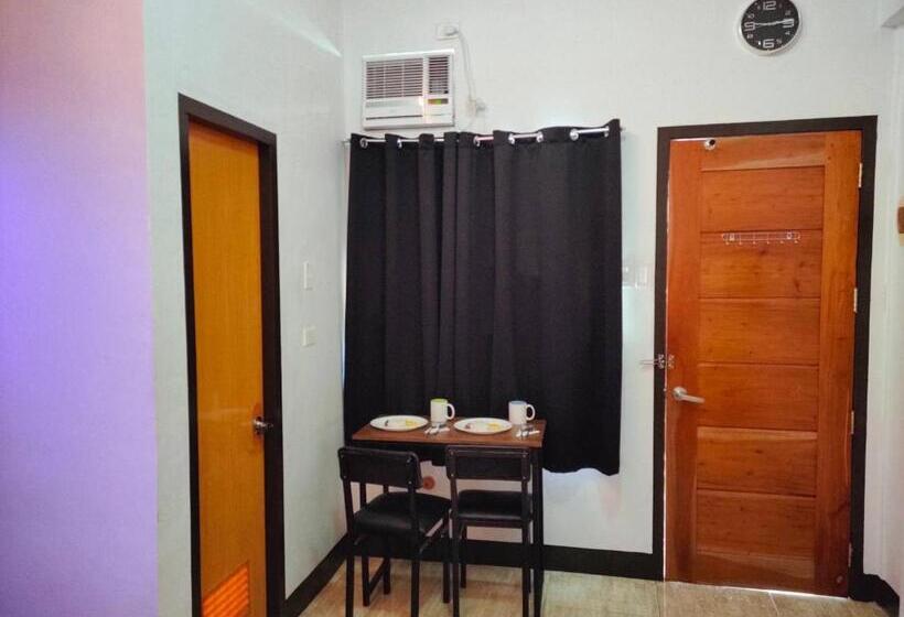 Номер Deluxe, Jkenter Suites