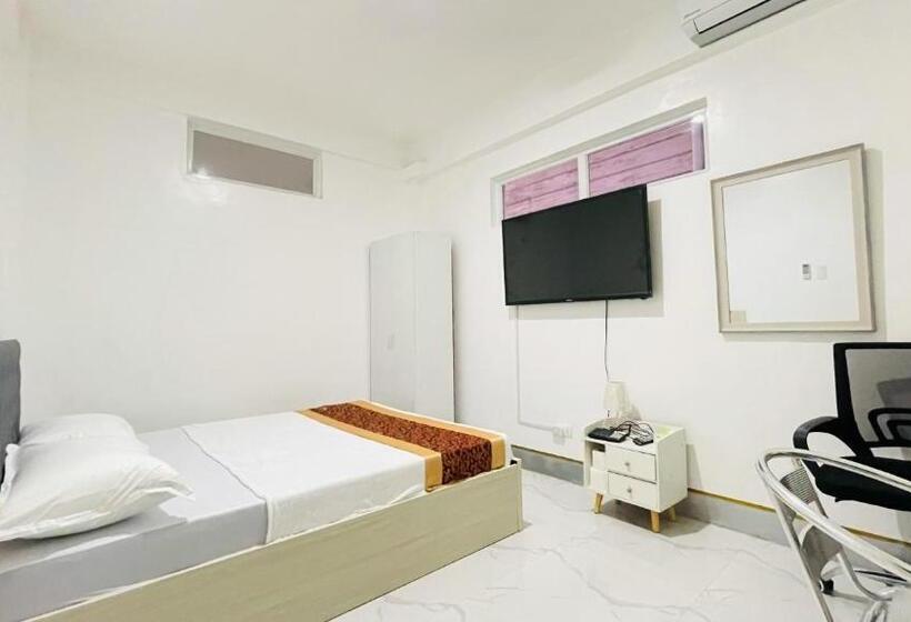 Люкс Повышенной Комфортности, Legends Hotel Lemery Batangas