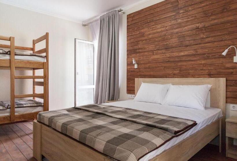 اتاق استاندارد چهار تخته, Villa Solomare