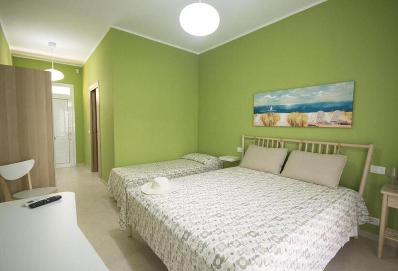 اتاق استاندارد سه نفره, Lido Rosa Rooms