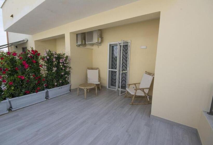 اتاق استاندارد, Lido Rosa Rooms