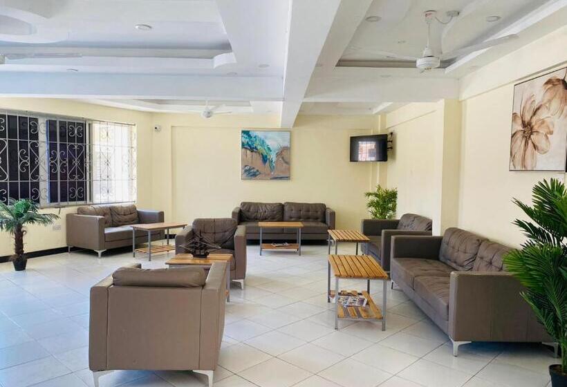1 Bedroom Penthouse Apartment, Merry Villa Hotel & Apartments
