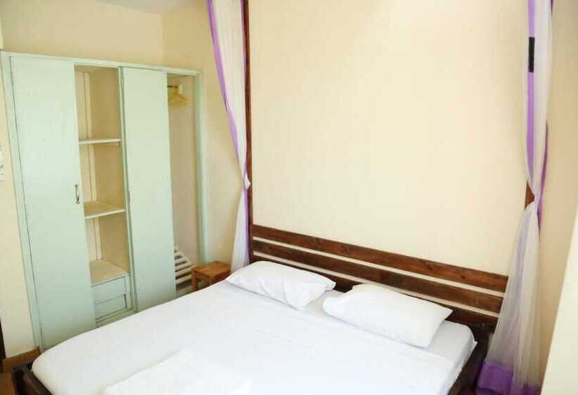 اتاق لوکس یک تخته, Merry Villa Hotel & Apartments