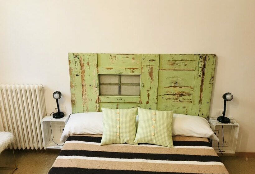 スタンダードルーム, Mucha Masia Hostel Rural Urba
