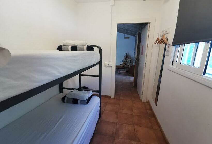 ベーシックルーム, Mucha Masia Hostel Rural Urba