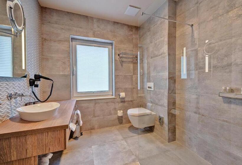 Номер Deluxe, Spree Hotel In Der Altstadt
