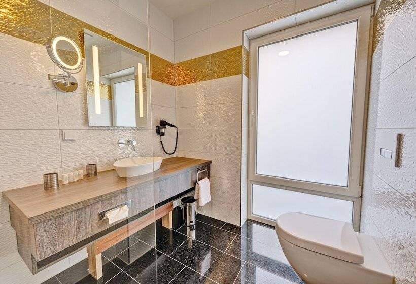 Номер Deluxe, Spree Hotel In Der Altstadt