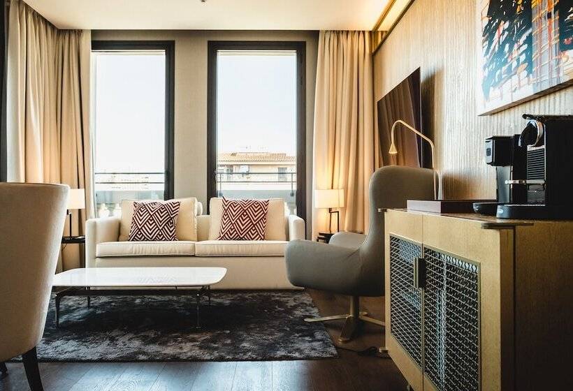 Люкс с Террасой, Almanac Barcelona