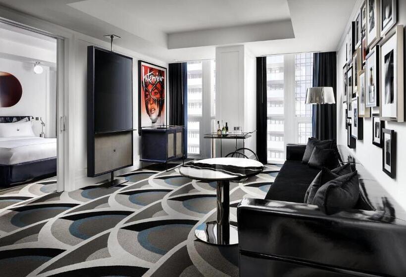 اتاق استاندارد سه نفره, Bisha Hotel Toronto