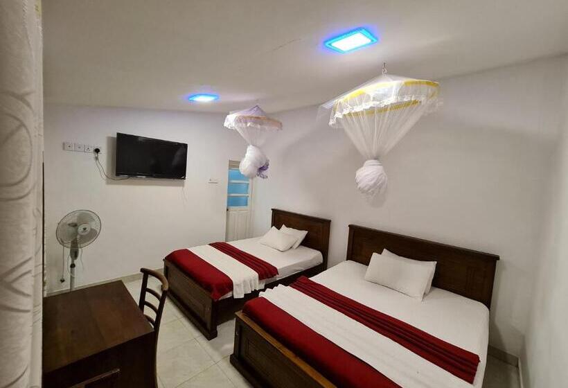 Quarto Estandar, Serendib Hill