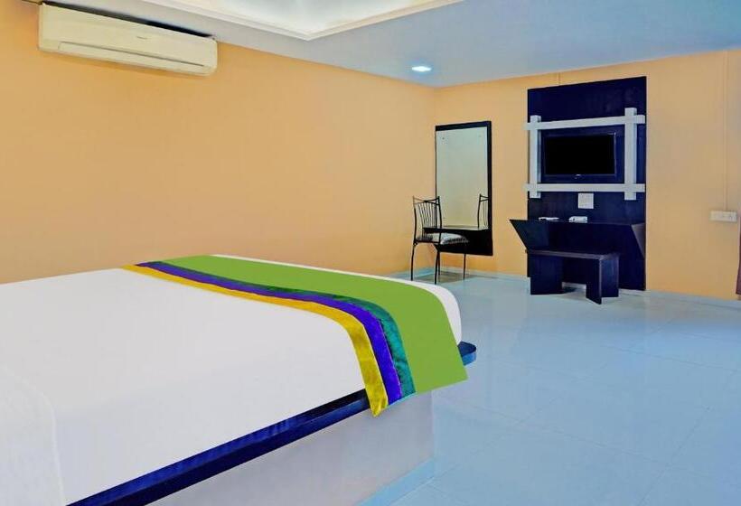 Номер Deluxe, Treebo Vhyomaan Resort