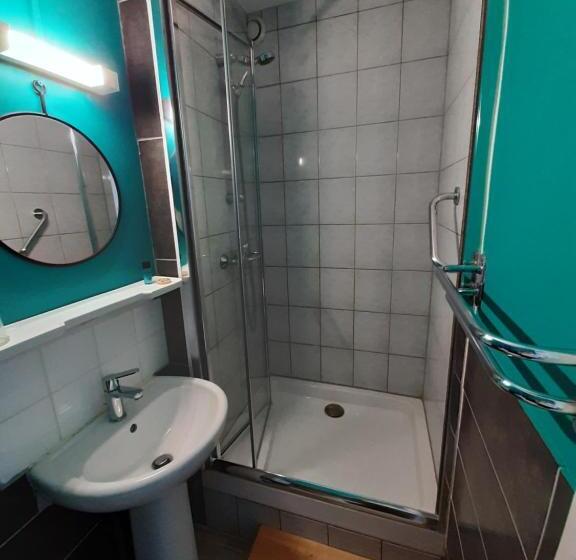 Номер Стандарт, Come Inn