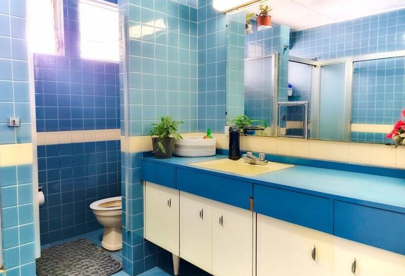 اتاق استاندارد سه نفره, Casa Jardin Del Mango