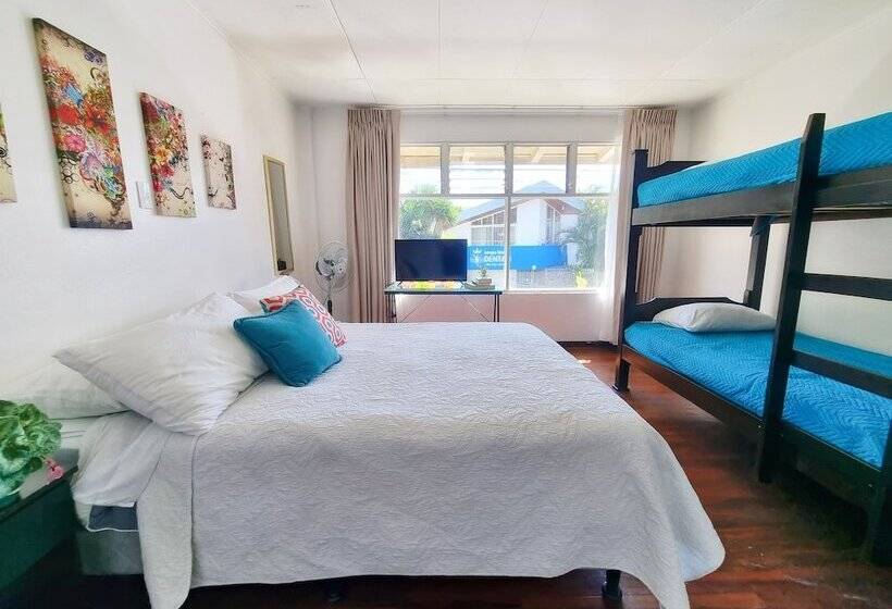 اتاق استاندارد سه نفره, Casa Jardin Del Mango