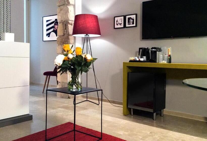 سوییت لوکس, Cinquesuites Ortigia