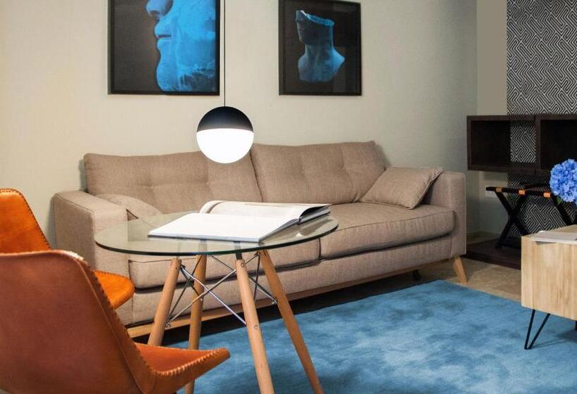 سوییت لوکس, Cinquesuites Ortigia