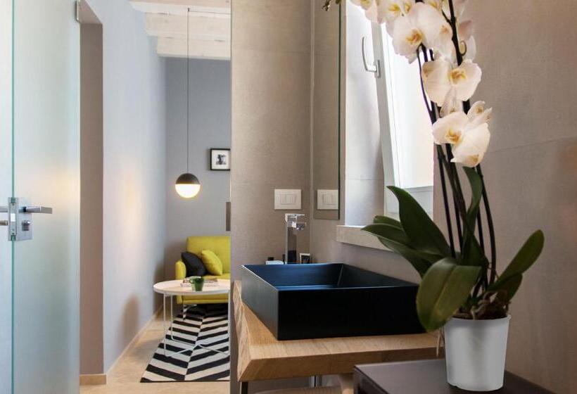 سوییت جونیور لوکس, Cinquesuites Ortigia